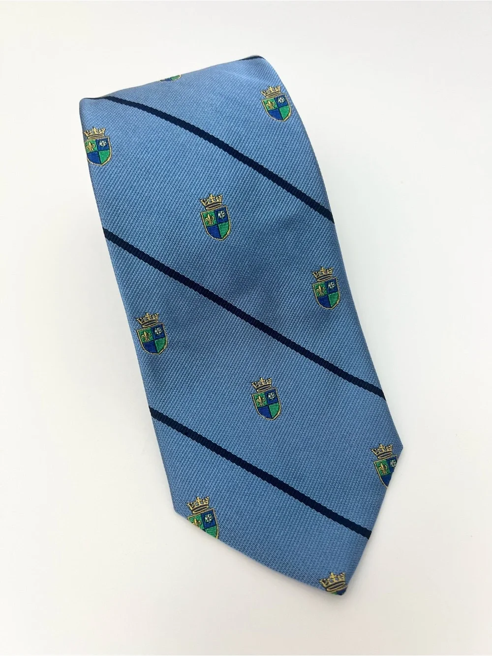 J Crew Men’s English 100% Silk Tie Blue Crest Ivy League USA Preppy Old Money